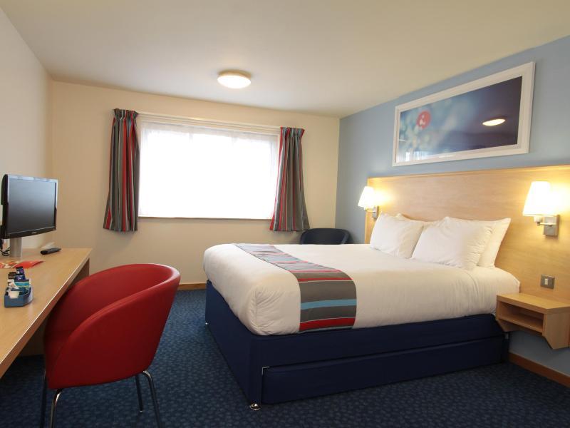 Travelodge Guildford Exteriér fotografie