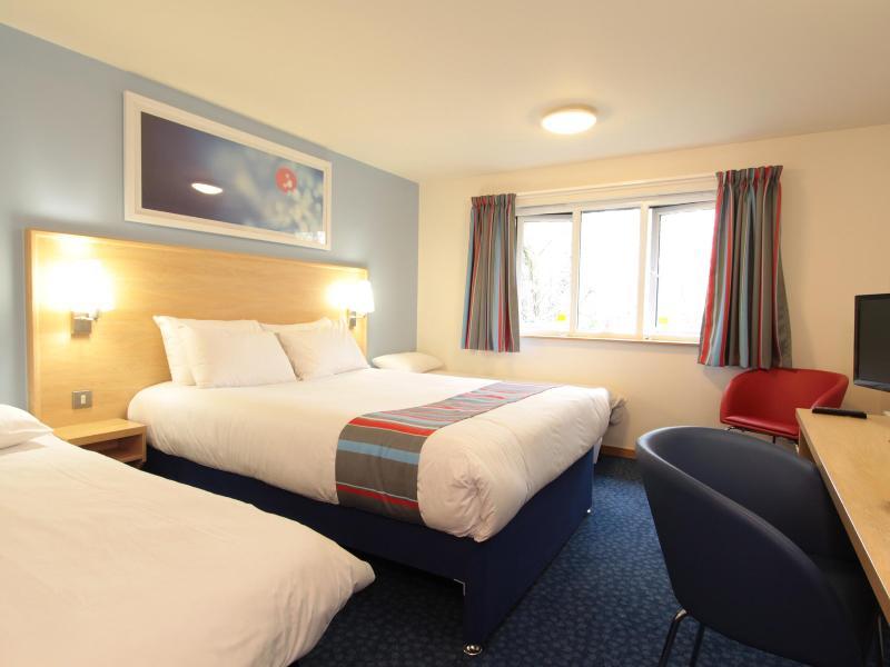 Travelodge Guildford Exteriér fotografie